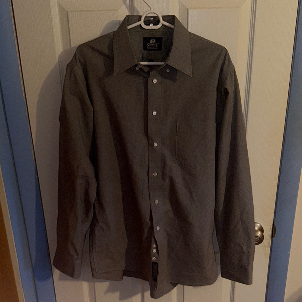 Stafford Dark Gray Casual Button-Down Shirt